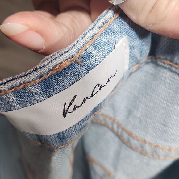 EUC KanCan Estilo Distressed Cropped High Waisted Light Blue Jeans - Picture 3 of 8